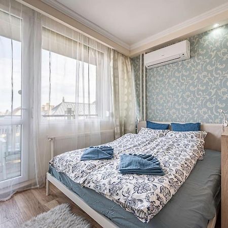 Liszt Ferenc Square Panorama Apt Будапеща Екстериор снимка